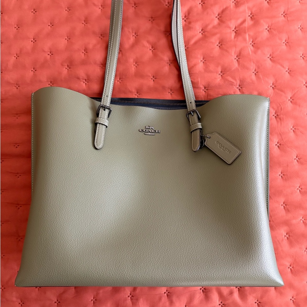 Coach Mollie Tote - Olive